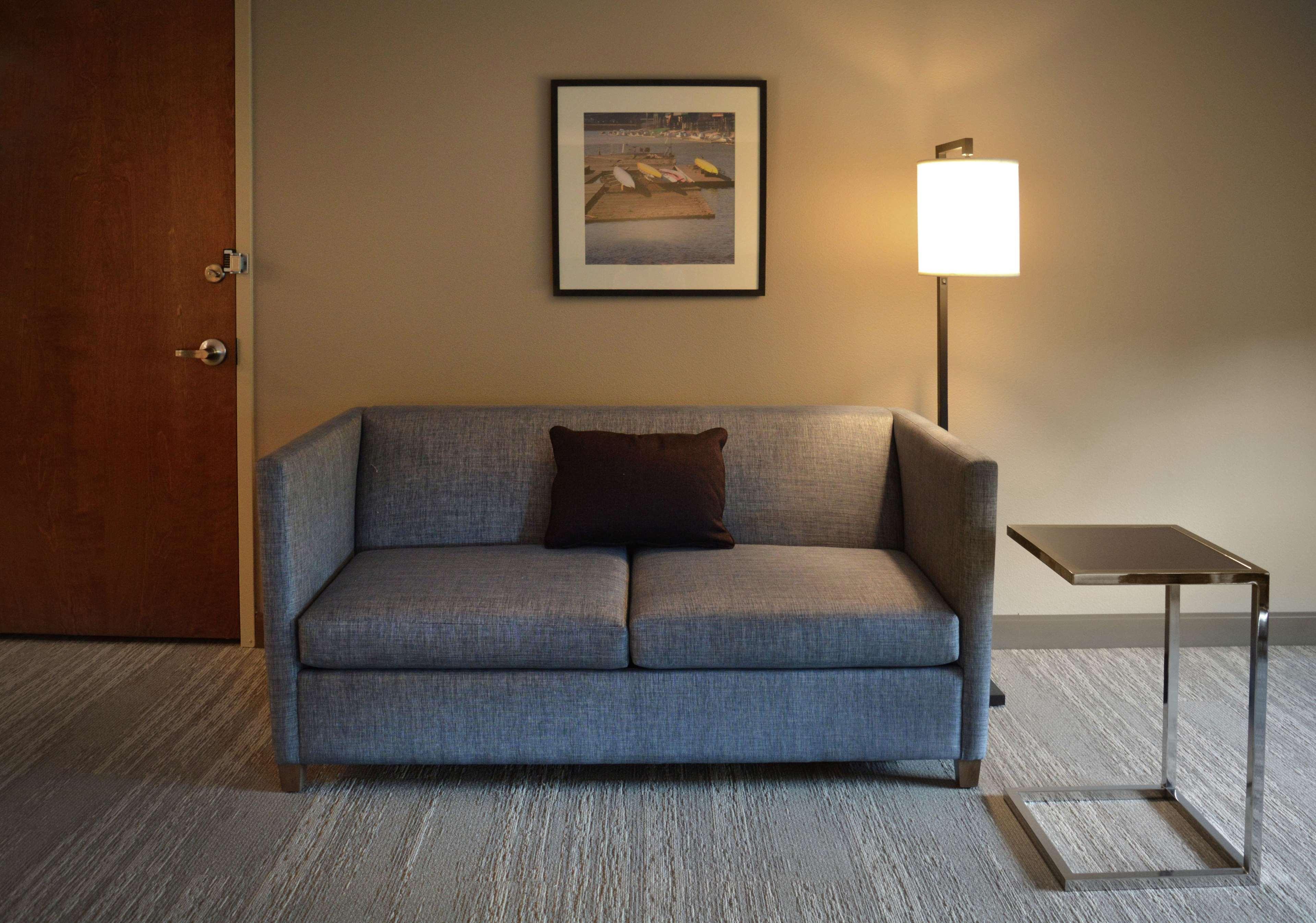 Hampton & Philadelphia/media Hotel 3*