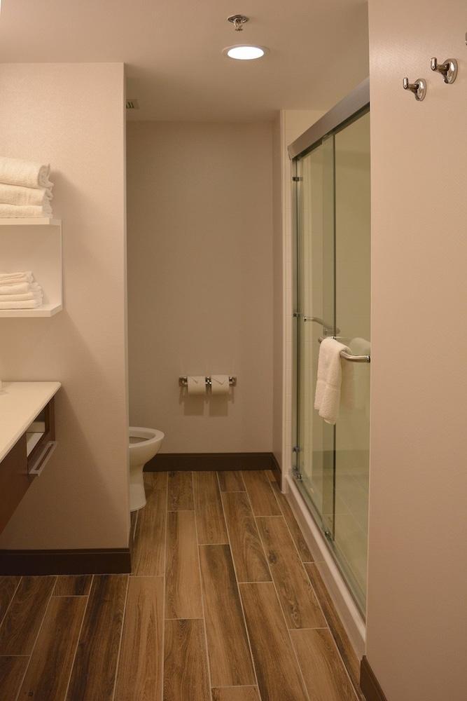 Hampton & Philadelphia/media Hotel Media