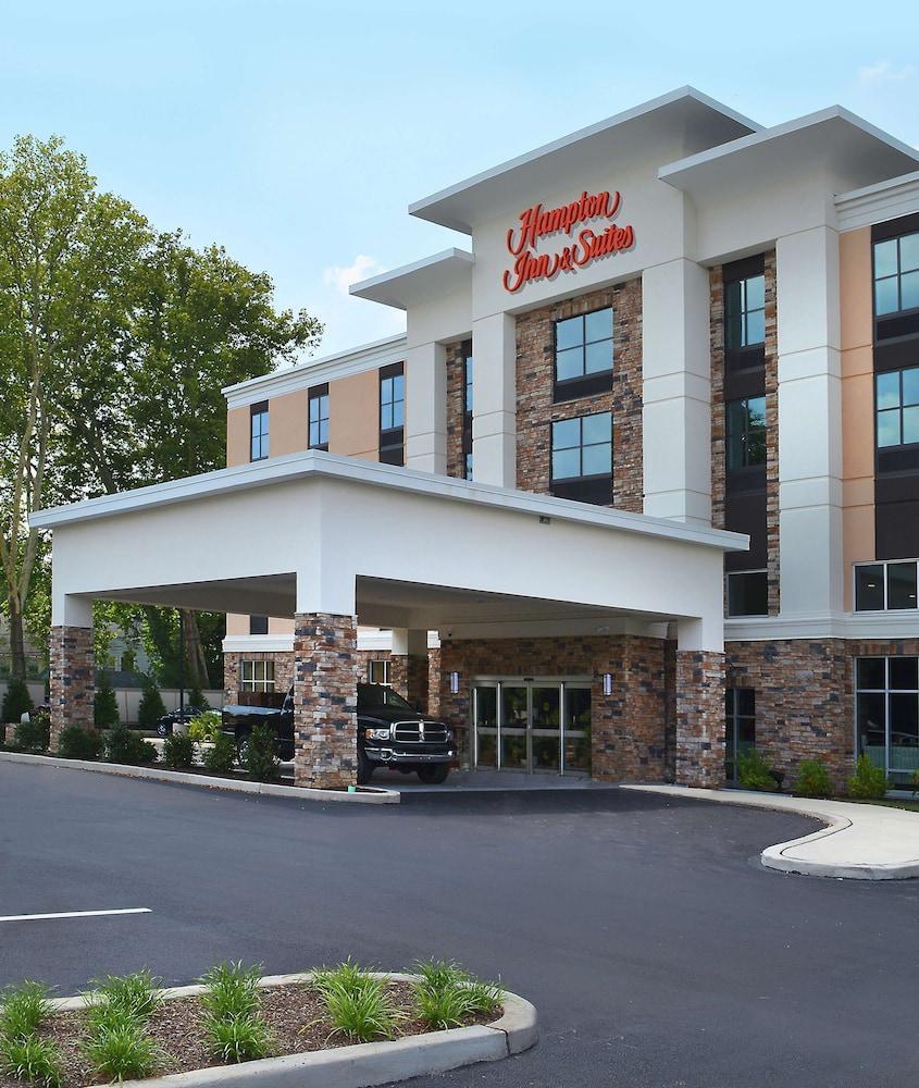 Hampton & Philadelphia/media Hotel 3*