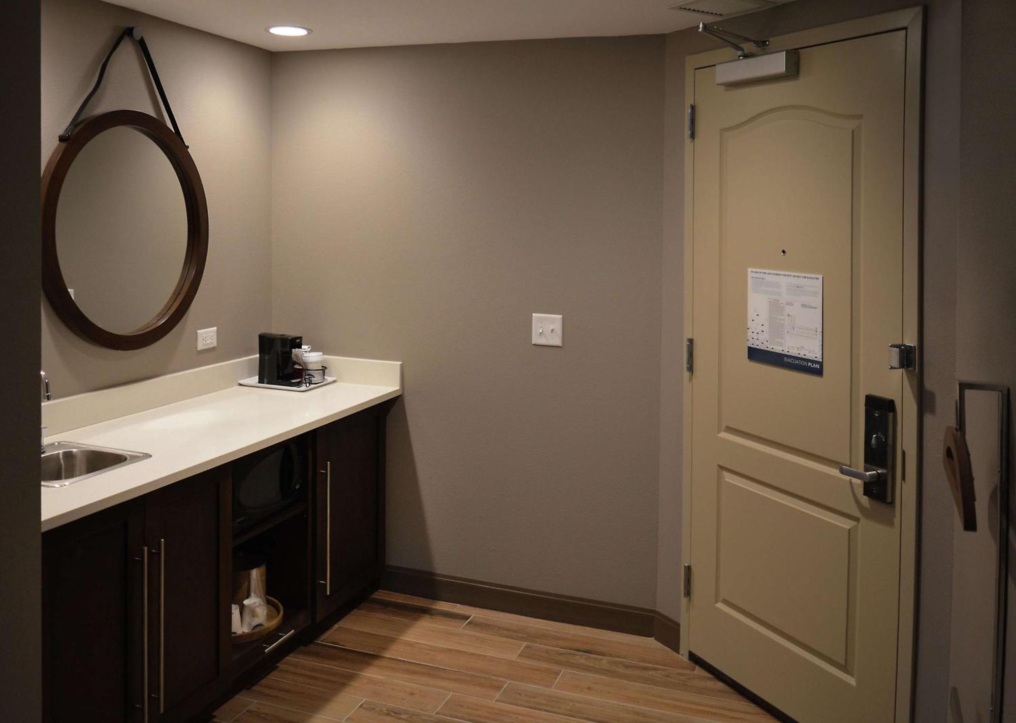 Hotel Hampton & Philadelphia/media 3*